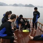 Scuba Diving on Halong bay 