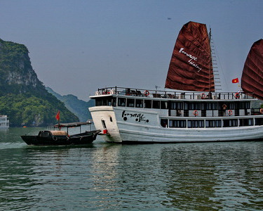Image Cruise Halong Bay 