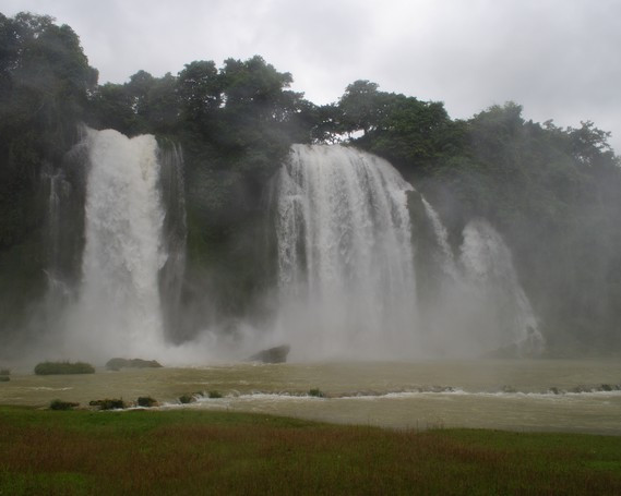 Ban Gioc Waterfall  3 Day Tour
